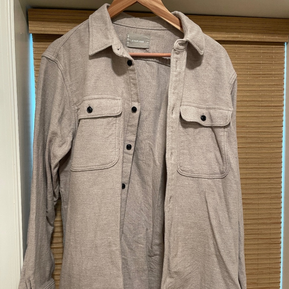 Everlane men’s button up 100% cotton